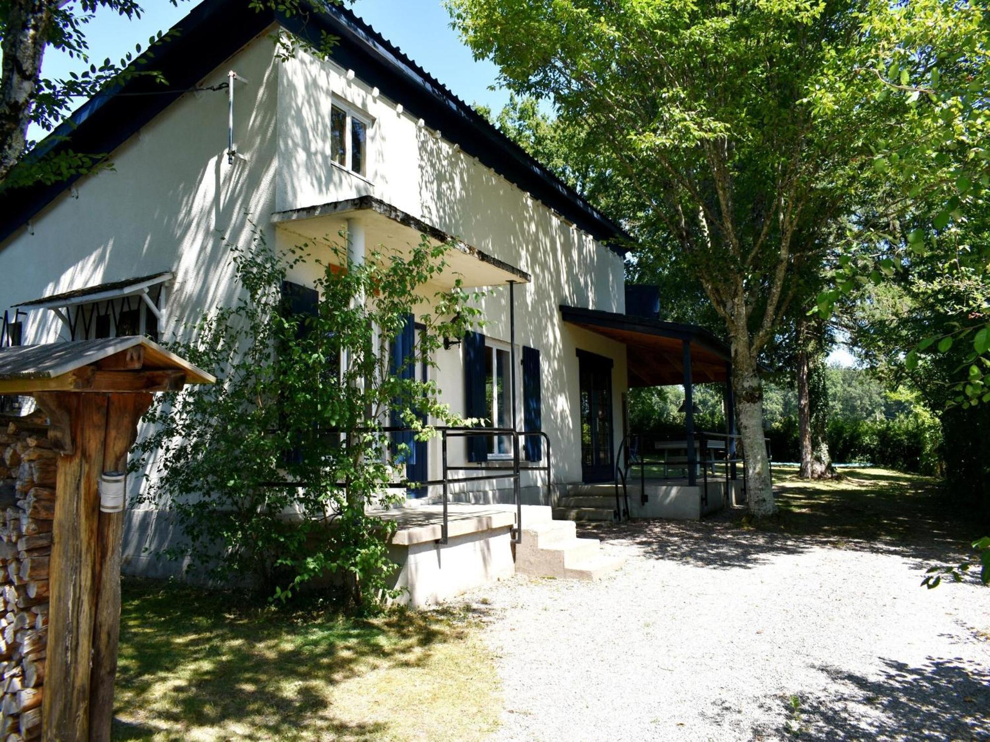 Modern Holiday Home Near The Forest Saint-Honoré Eksteriør billede